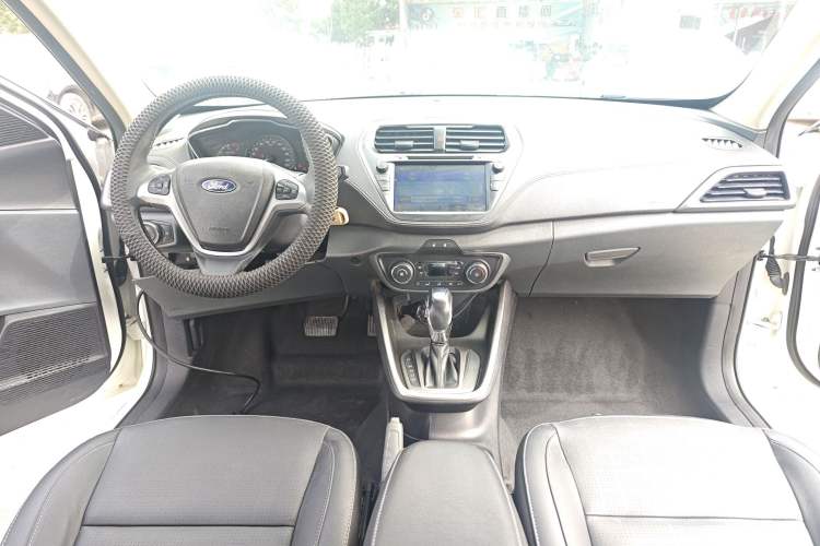 Used Ford Escort 2017 Happiness Edition 1.5L Automatic Fashion Version