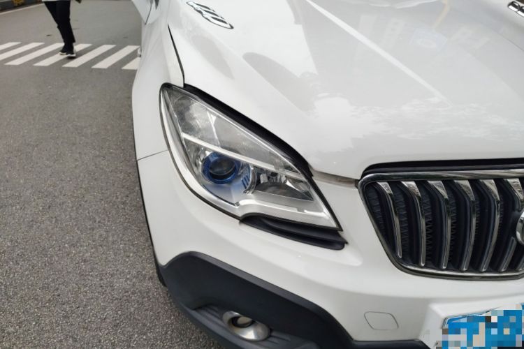 Used Buick Encore 2015 1.4T Automatic Two-Wheel Drive Urban Elite Version
