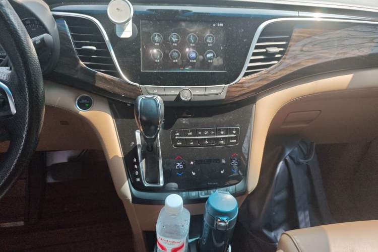 Used Buick GL8 2017 ES 28T Luxury Model China V Standard