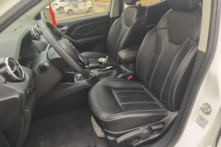 Used Soueast DX3 2019 1.5L Manual Luxury Model China VI Standard Left Front Seat