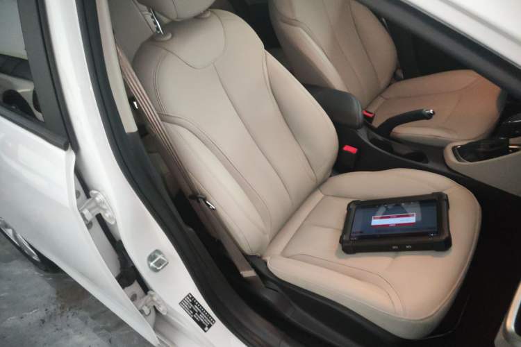 Used Buick GT 2021 Exemplar 1.5L Automatic Elite Version Right Front Seat