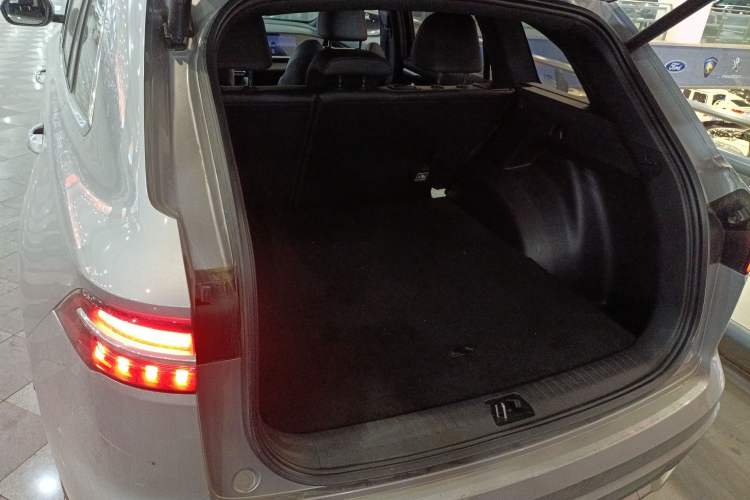 Used Geely Auto Monjaro L 2024 2.0TD DCT EVO Two-Wheel Drive Long-Range Version Trunk