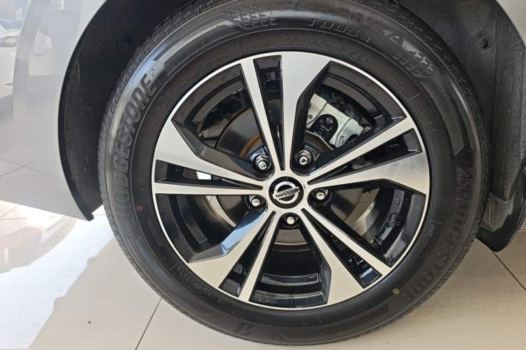 Used Nissan Sylphy 2022 1.6L XL CVT Enjoyment Edition Exterior 5