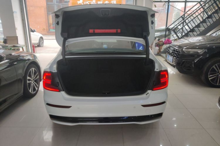 Used Volvo S60 2025 B5 Zhiya Sport Edition