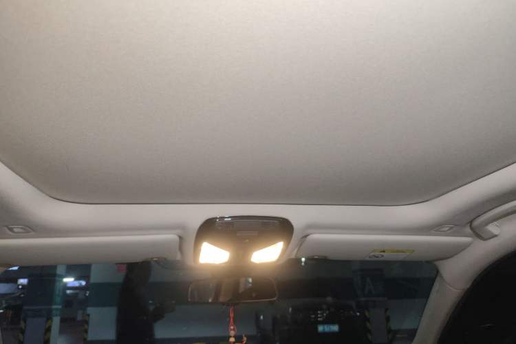 Used BMW i3 2023 eDrive 40 L Midnight Edition
