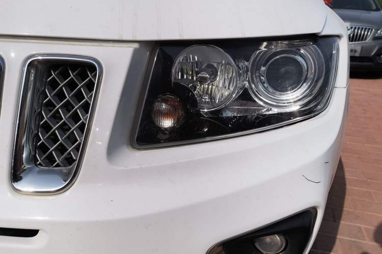 Used Jeep Compass 2014 2.4L four-wheel drive luxury version