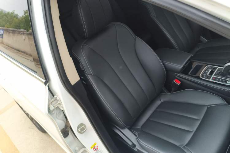 Used BYD Song MAX 2019 1.5T Automatic Smart Connect Ruiyi Sunroof Model 7 Seats China VI Standard
