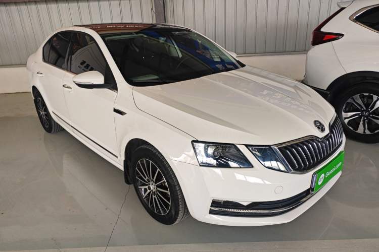 Used Skoda Octavia 2019 TSI230 DSG Luxury Edition

