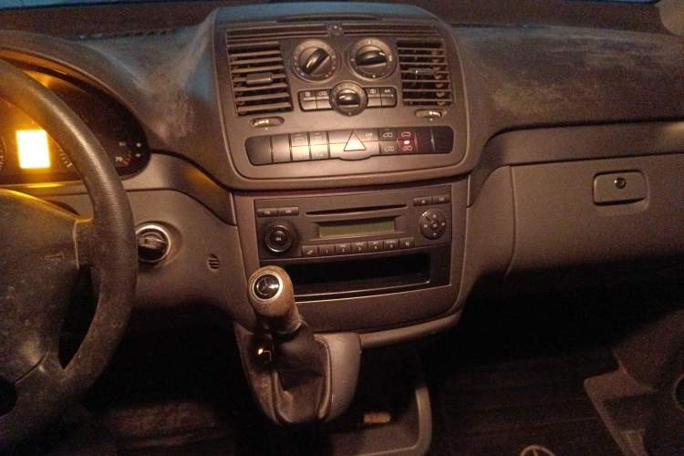 Used Mercedes-Benz Vito 2013 3.0L Elite Edition