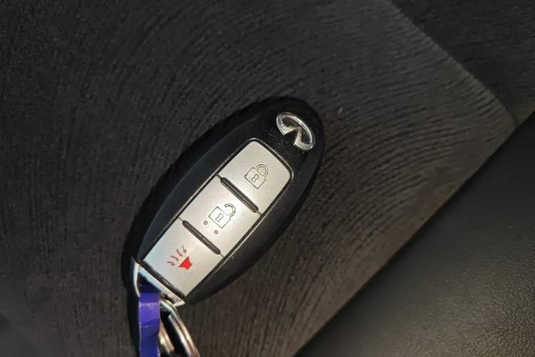 Used Infiniti QX50 2015 2.5L Comfort Edition