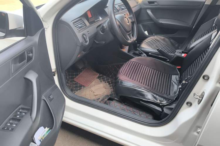 Used Volkswagen Santana 2021 1.5L Automatic Fashion Edition Driver Seat