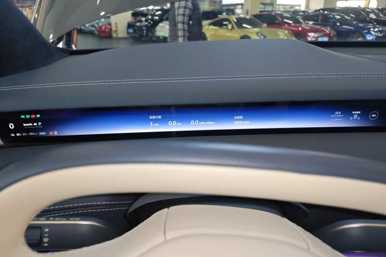 Used Nio ET9 2025 100kWh Signature Edition
