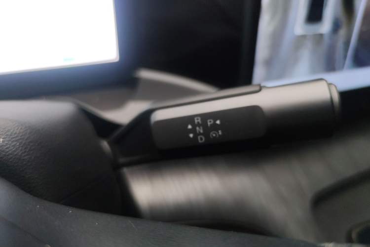 Used AION S Plus 2023 80 Tech Edition Ternary Lithium Gear Lever