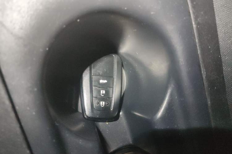 Used Toyota Corolla 2021 Dual-Motor 1.8L E-CVT Elite Edition
