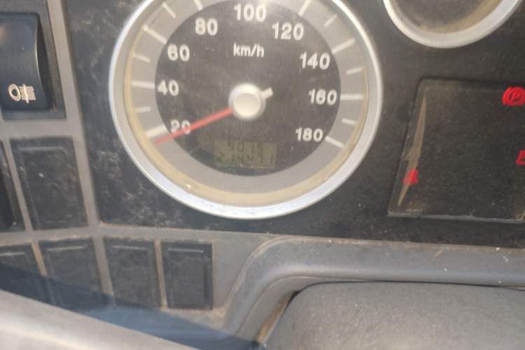 Used Iveco Daily 2014 2.5T-A35 NJ6484ACM47Z4