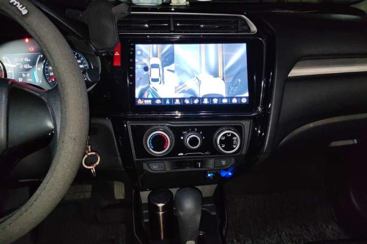 Used Honda Gienia 2017 1.5L CVT Comfort Version
