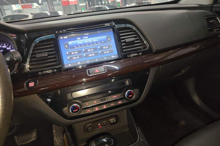 Used Kia K4 2014 1.8L Automatic GLS