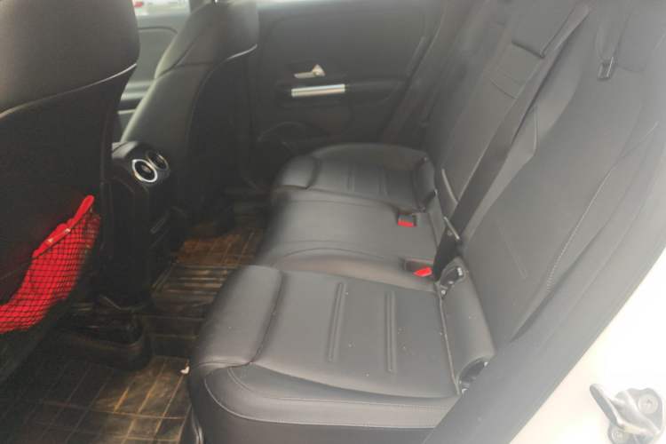 Used Mercedes-Benz GLA 2020 GLA 200 Left Rear Seat