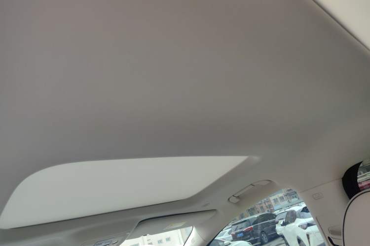 Used Denza D9 2024 DM-i 970 Luxury Model
