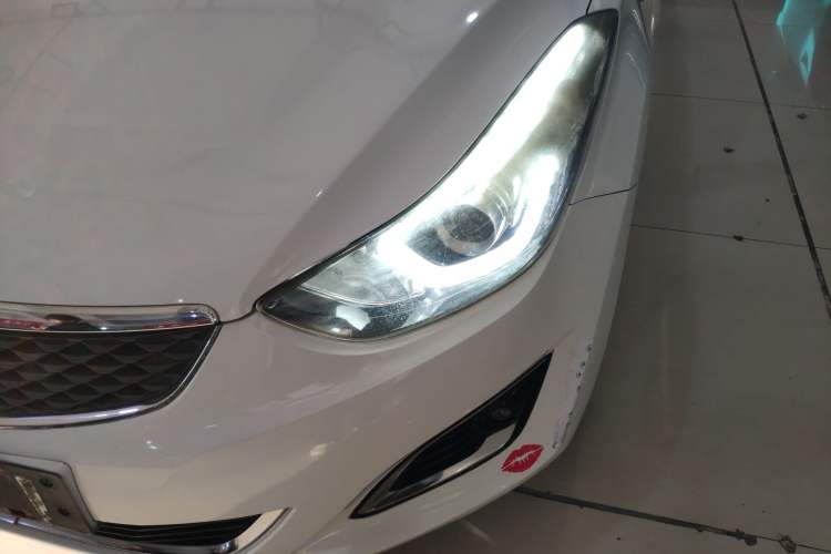 Used Hyundai Elantra (5th Generation / Langdong) 2016 1.6L Automatic Smart Version
