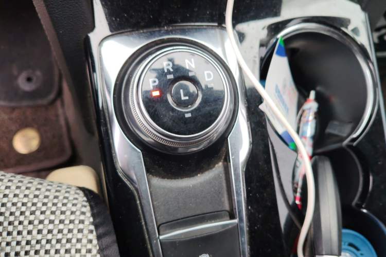 Used Ford Escape 2020 EcoBoost 245 Four-Wheel Drive Luxury Edition