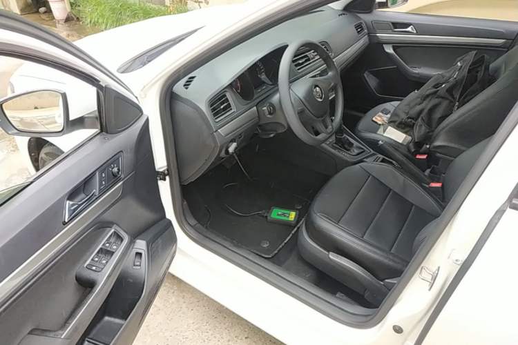 Used Volkswagen Lavida 2019 Lavida Start 1.5L Automatic Trendy Version China VI Standard Driver Seat