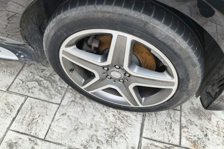 Used Mercedes-Benz GLE 2015 GLE 400 4MATIC Right Front Wheel Hub