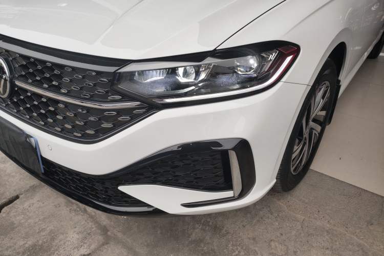 Used Volkswagen Lavida 2024 300TSI DSG Starry Sky Leading Edition Left Front Headlight