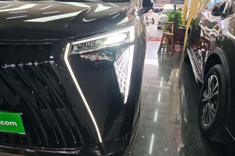 Used GAC Trumpchi M8 2023 Zongshi Series Dual-Motor Flagship Edition