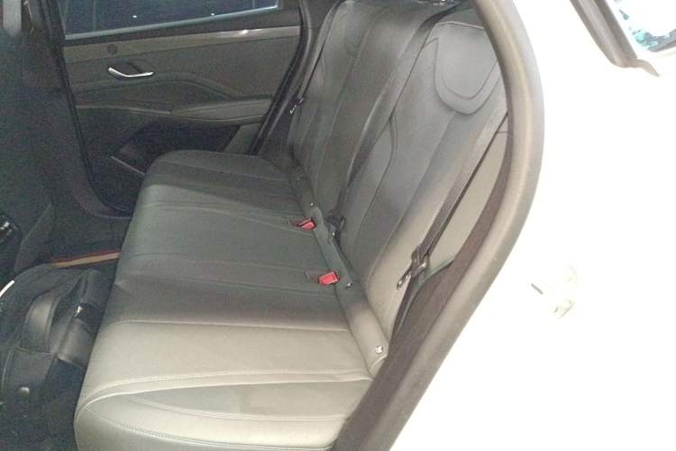 Used BYD Qin PLUS 2025 DM-i Smart Drive 55KM Leading Model
