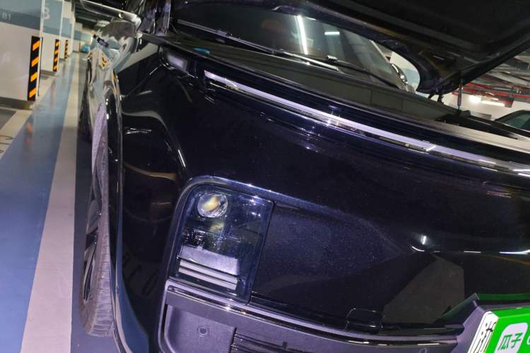 Used Li Auto L8 2024 Ultra Model
