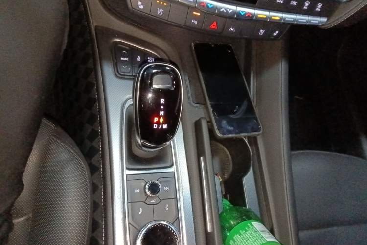 Used Cadillac CT5 2023 28T Luxury Edition (Standard Version) Gear Lever