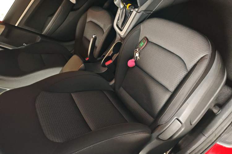 Used Hyundai Elantra (6th Generation / Lingdong) 2016 1.6L Automatic ZhiXuan – Elite Version