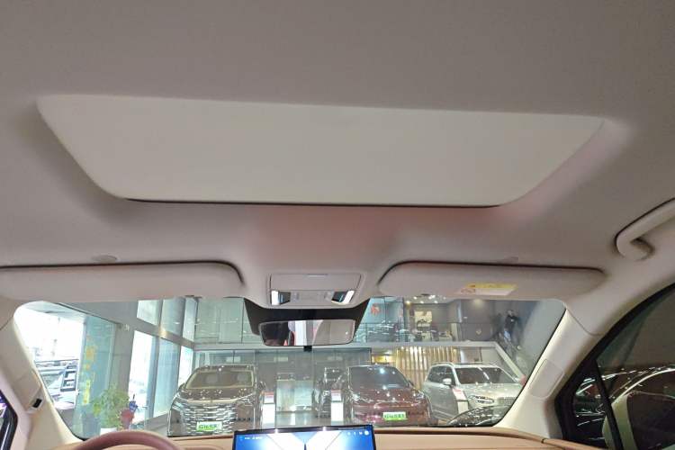 Used BYD Xia 2025 DM-i 1.5T 180km Beyond Edition