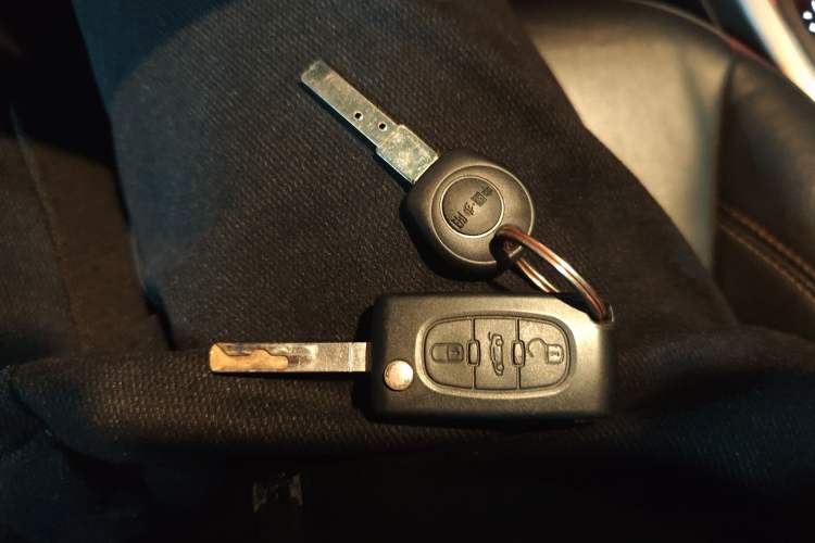 Used Jeep Compass 2017 200T Automatic Family Edition