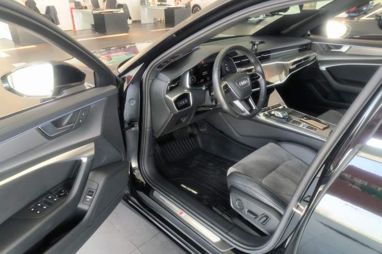 Used Audi A6L 2021 45 TFSI Prestige Dynamic Edition
