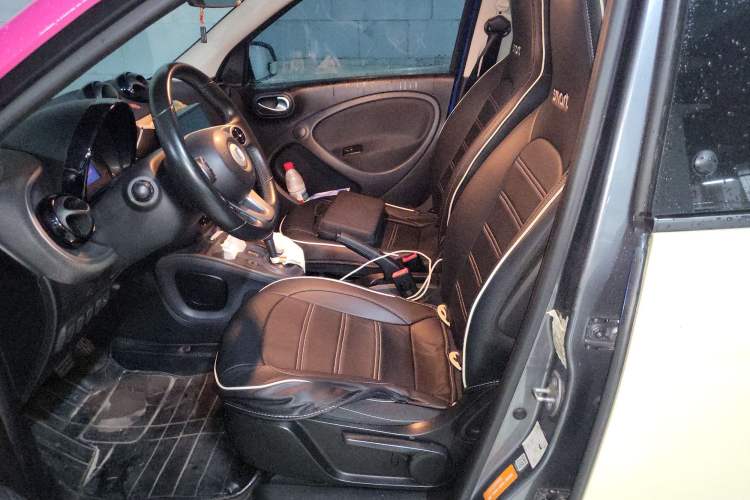 Used smart forfour 2018 1.0L 52kW Passion Edition