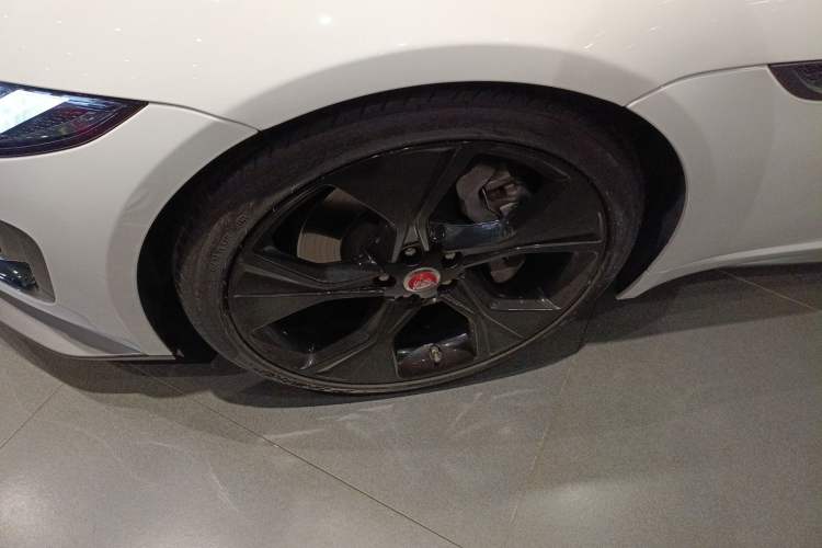 Used Jaguar F-TYPE 2021 P300 Rear-Drive First Edition Hardtop Version
