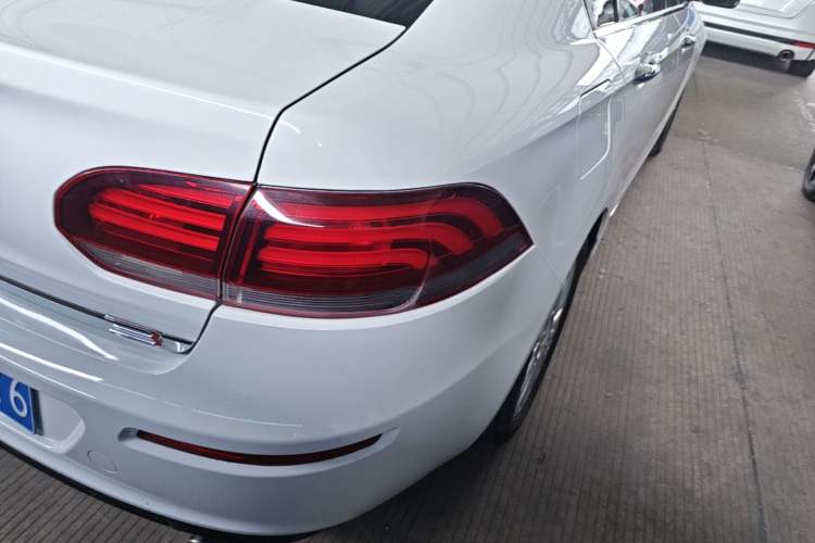 Used Qoros 3 2016 Sedan 1.6T Automatic ZhiZhen Model