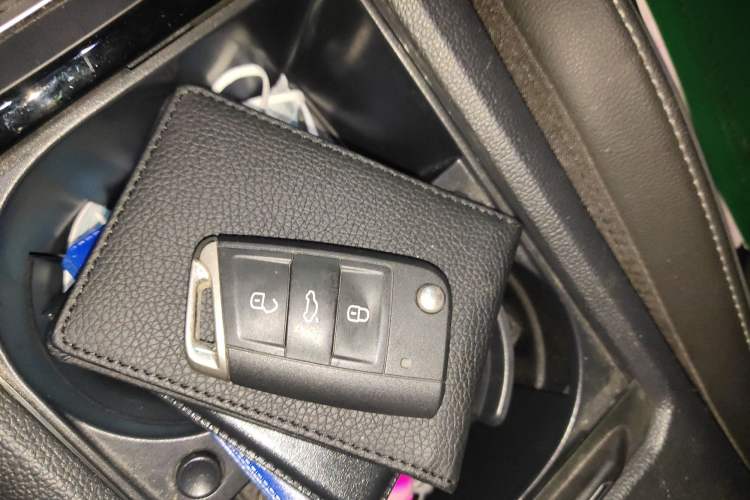 Used Volkswagen Sagitar 2021 280TSI DSG Comfort Connect Edition Vehicle Key