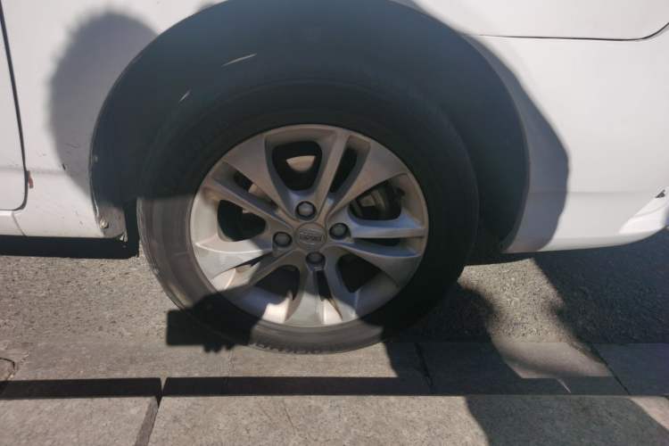 Used BYD F3 2015 Energy-Saving Edition 1.5L Manual Luxury Model