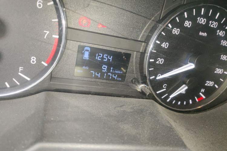 Used JAC Refine M3 2018 1.6L Express Edition 5-seater
