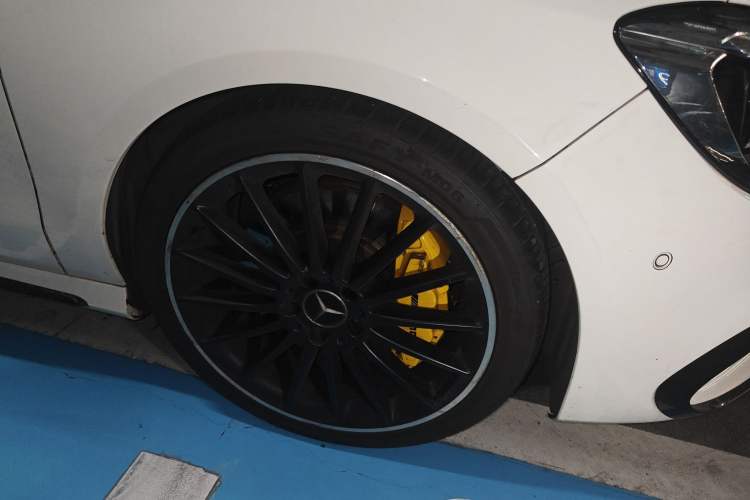 Used Mercedes-Benz CLA AMG 2017 Facelift AMG CLA 45 4MATIC
