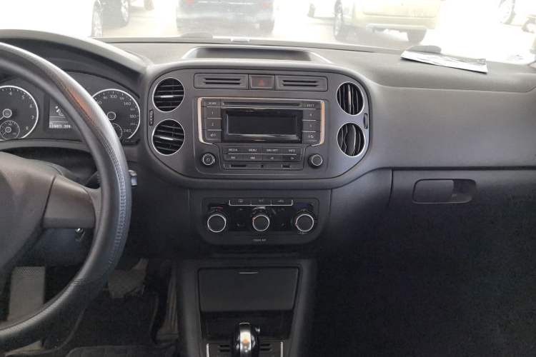 Used Volkswagen Tiguan 2017 300TSI Automatic Two-Wheel Drive Silk Road Luxury Edition