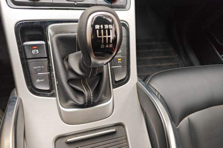 Used Geely Auto Emgrand X7 Sport 2016 1.8TD Manual Smart Edition