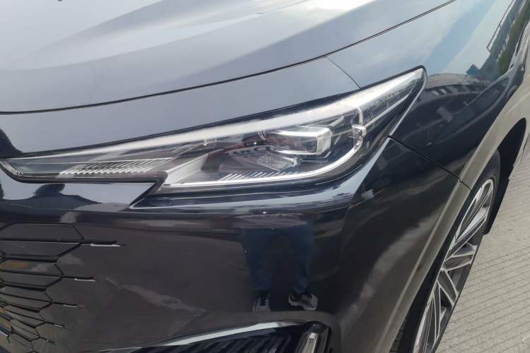 Used CHANGAN UNI-K 2021 2.0T All-Wheel Drive Prestige Version
