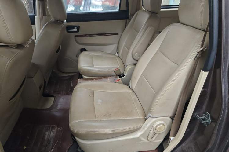 Used Dongfeng Fengon 330 2014 1.5L Manual Utility Version DK15