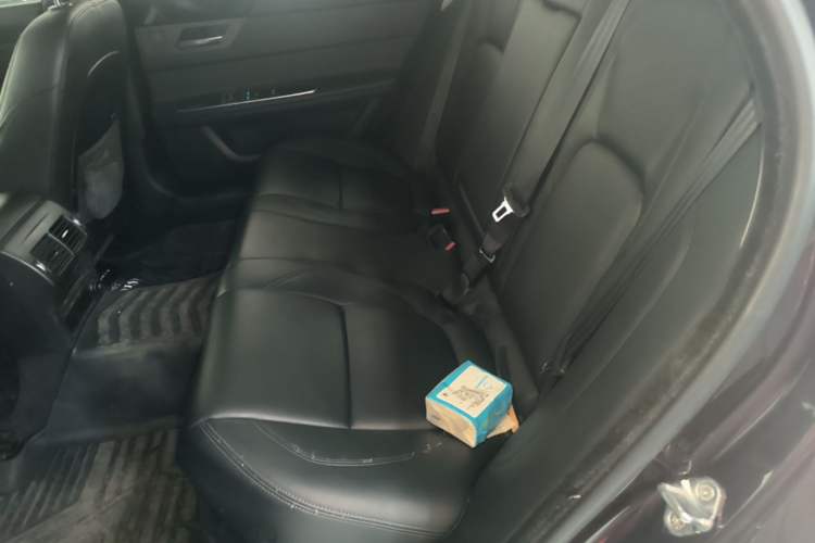 Used Jaguar XFL 2020 XFL 2.0T P200 Two-Wheel-Drive Rally Flag Edition
