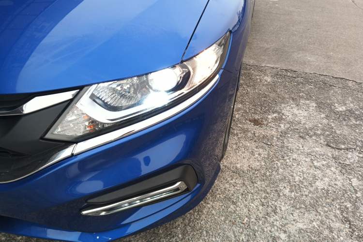 Used Honda Jade 2017 1.8L automatic Comfort version 5 seats
