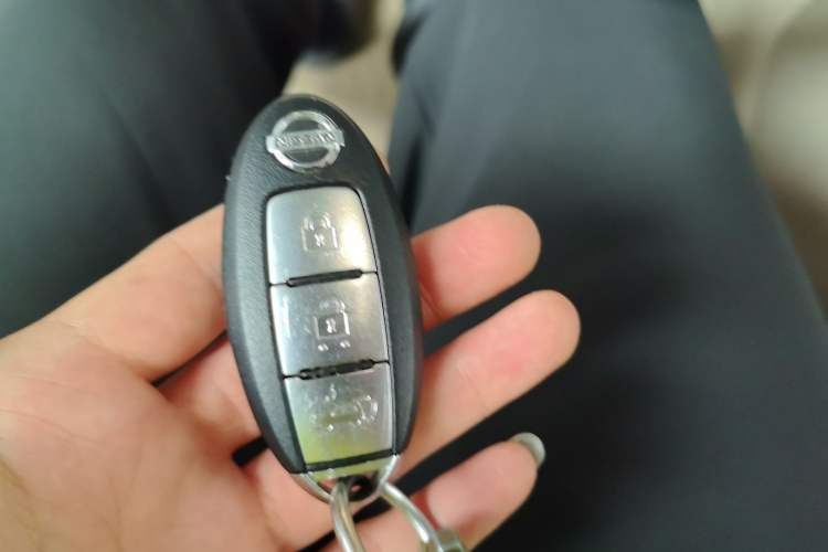 Used Nissan X-Trail 2014 2.0L CVT Comfort Edition 2WD
